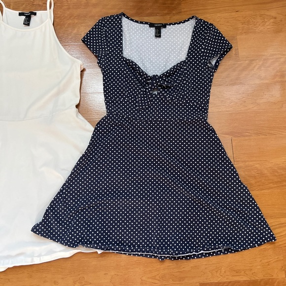 Forever 21 Bundle 2 Summer Mini Dresses - Picture 8 of 15